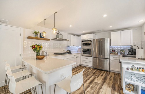 Arvada House | Olde Town Arvada Cozy Getaway