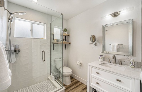 Arvada House | Olde Town Arvada Cozy Getaway