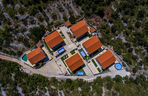 Veliki Drvenik Apartment | Olea Resort, 50m2, sea view, (2+2) persons