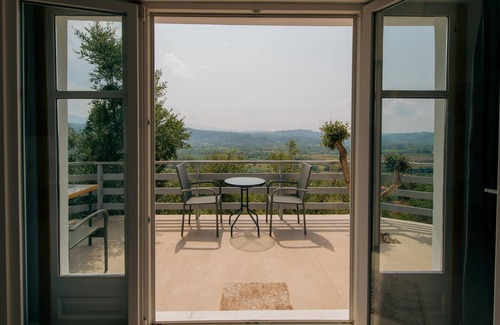 Archaia Olympia Apartment | Olympian Heights Olympia