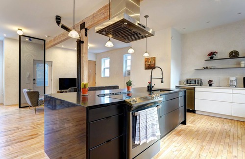 Viauville Apartment | Olympic Stadium - Jardin Botanic - Near Downtown