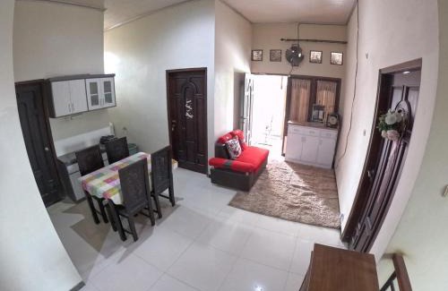 Banguntapan House | Omah Wirokerten Syariah Homestay Jogja