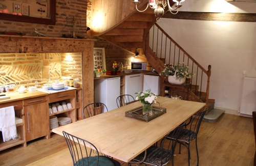 Le Fousseret House | Ombre Rose