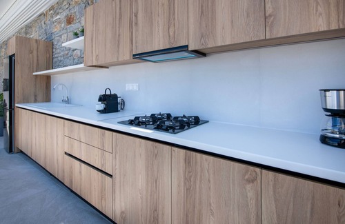 Skaleta Villa | Omnia Luxury Villa, 100m2 Pool, Whirlpool & Gym