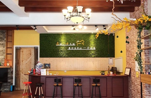 Lugu House | On One Side