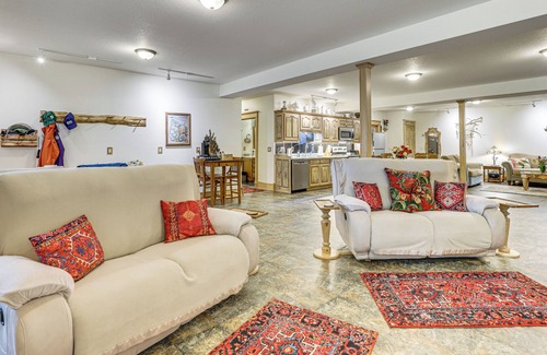 Jefferson House | On-Site Trails: Rock River Retreat in Jefferson!