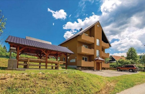 Jasenak Apartment | One bedroom apartment with balcony Jasenak, Karlovac (A-17501-b)