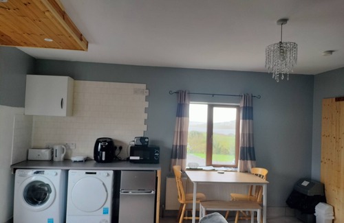 Achill Sound Apartment | One bedroom apartment Achill Island Pets Allowed