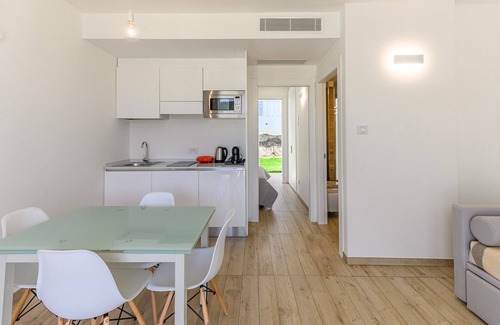 La Pelosa Apartment | One bedroom apartment Premium (4 people)-Capo Falcone Charming Apartments