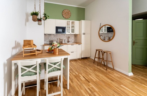 Otocac Apartment | One bedroom apartment with terrace Otočac, Velebit (A-20517-b)