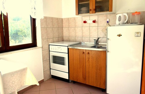 Batalaza Apartment | One bedroom apartment with terrace Ugljan (A-8493-b)