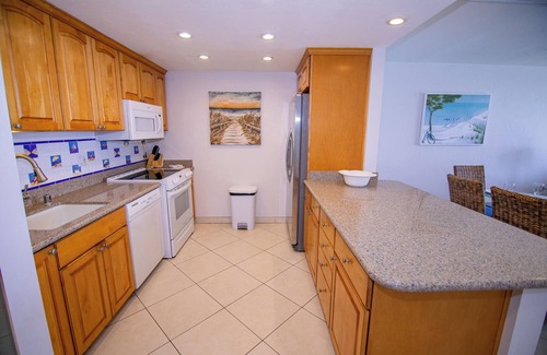 Pacific Beach Condo | ONE BEDROOM CONDO 709