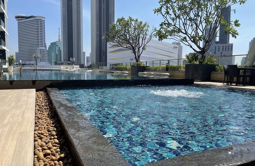 Khlong San Condo | One bedroom condo studio style near Iconsiam/BTS