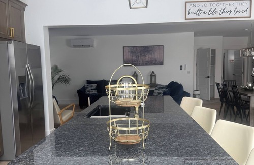 Durhamville House | Oneida Lake Jewels, Marie's Place: Stay and Play! 3 miles from Sylvan Beach!