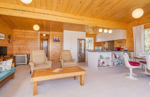 Onemana House | Onemana Lookout - Onemana Holiday Home