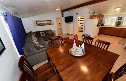 Pirates Beach West House | only a 2 block walk to a private beach perfect for families