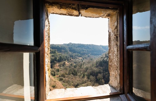 Calcata House | Opera Suites - The White Nights