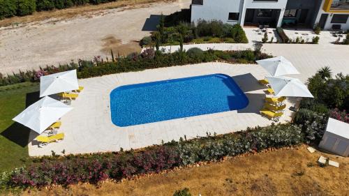 Silves House | Orange Grove Residence