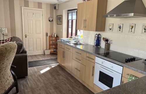 Hanley Swan Bed & Breakfast | Orchard Side Bed and Breakfast