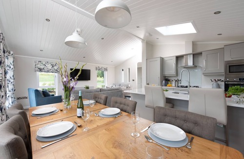 Lifton House | Orchid Lodge, 23 Roadford Lake Lodges