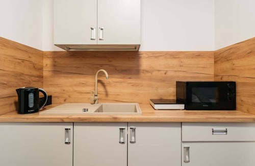 Ursus Apartment | ORSO Apartment with king size bed