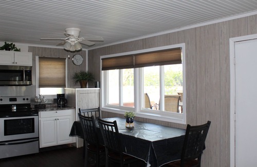 Tebbetts House | Osage River Get-Away, kayaks included! Relaxing with a beautiful view