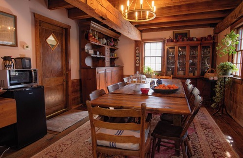 Steeles Tavern House | Osceola Mill is a boutique inn located in the Shenandoah Valley 20 minutes from Lexington and Staunton.
