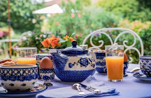 Cassagne Bed & Breakfast | Ostal Cassinia