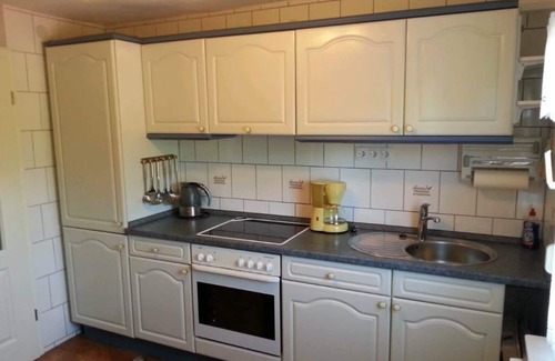 Esens Apartment | Ostfriesentee drink teapot in the house