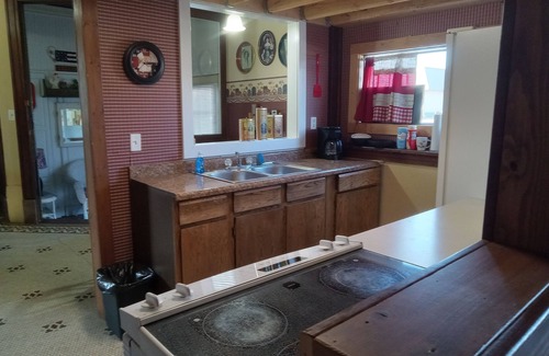 Grey Eagle House | Our Guest house is a cozy get away, in a small town.