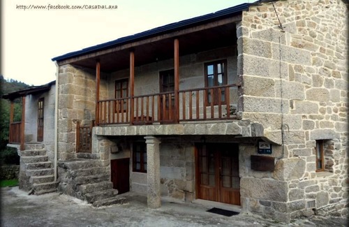 Magros Cottage | Ourense: Country house with garden beside the river - Entire house for rent.