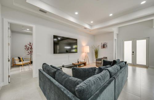 Rural Estates House | Outdoor Oasis Upscale Hideaway in Naples!