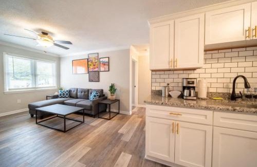 East Ocean View Apartment | OV Mosaic - River Suite