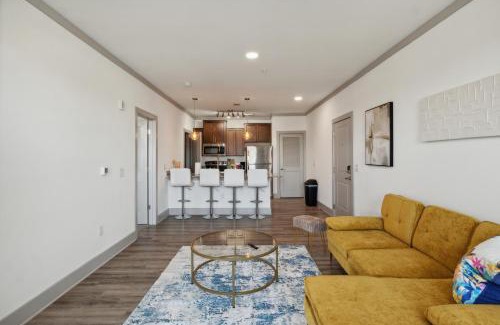 Farragut Apartment | Overlook 1214 I Beautiful 1bd1bth Apt I Gym