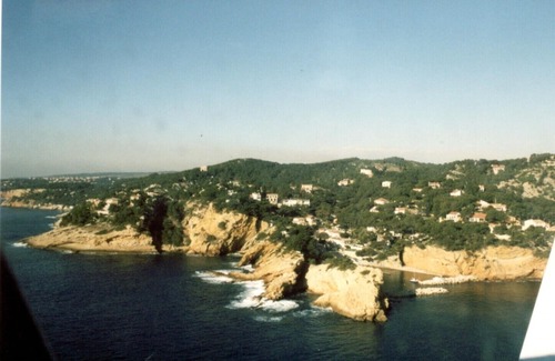 Ensues-la-Redonne Cottage | Overlooking the little port, 60 m2 gîte with incredible view, large garden