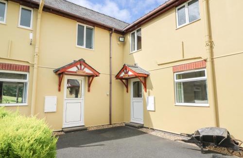 Disserth and Trecoed House | Owl Cottage