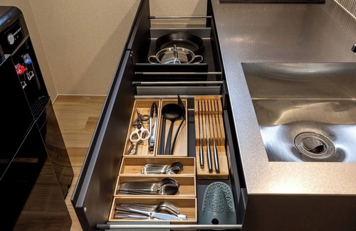 Sasebo House | Oyado Road Accommodates up to 4 people Includes/Sasebo Nagasaki