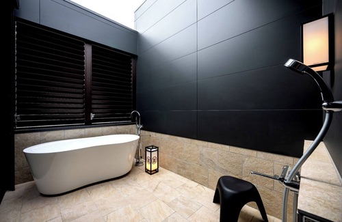 Sasebo House | Oyado Road Accommodates up to 4 people Includes/Sasebo Nagasaki