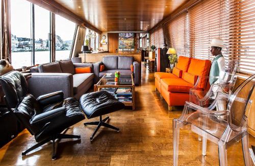 Namur Boat Rental | Péniche d'hôtes MS Elisabeth