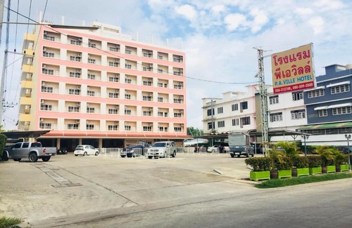 Nakhon Sawan Hotel | P.A. Ville Hotel