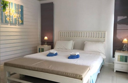 Ko Phi Phi Hotel | P.P. Blue Sky Resort