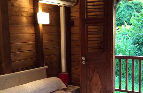 Pointe-Noire House | P'TITE CASE BONHEUR AN NOU