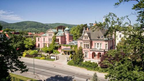 Bielawa Apartment | Pałac Bielawa