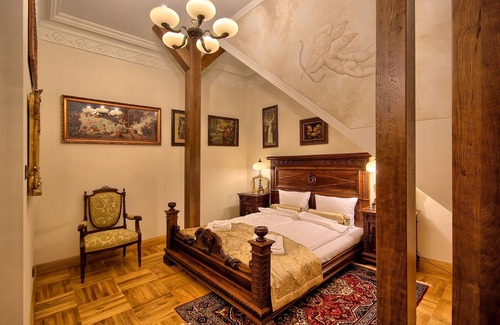 Tlokinia Koscielna Hotel | Pałac Tłokinia