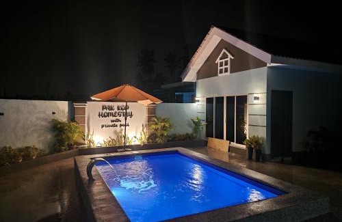 Kampung Sungai Aceh House | Pak Kop Homestay with private pool