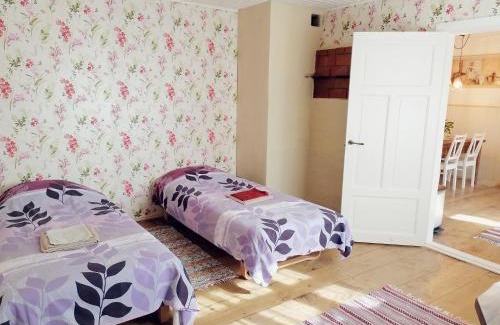 Hiiumaa House | Palade Retrovisiit Meida