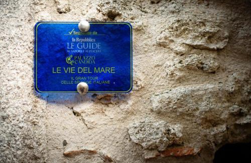 Gerace Bed & Breakfast | Palazzo Candida B&B