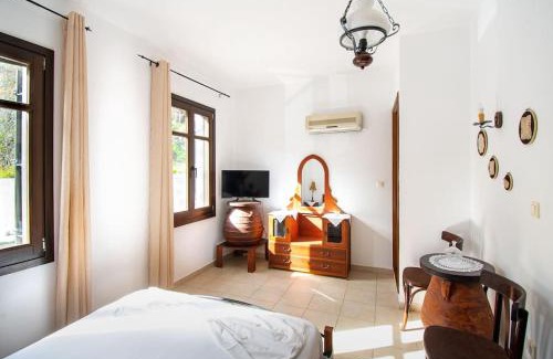 Paloi Apartment | Pali Sea View