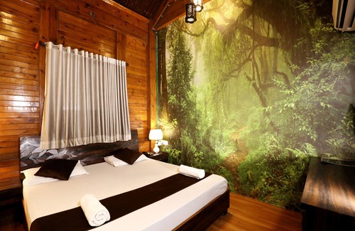 Mira Road East Hotel | Pali Village Resort