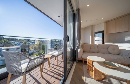 Northcote Apartment | Palm Suites - Auckland